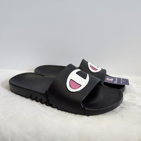 CHAMPION Authentic Athletic Wear Takeover Women's Black Slide Sandals Size 8 - Picture 2 of 15